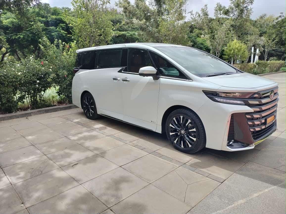 White luxury MPV
